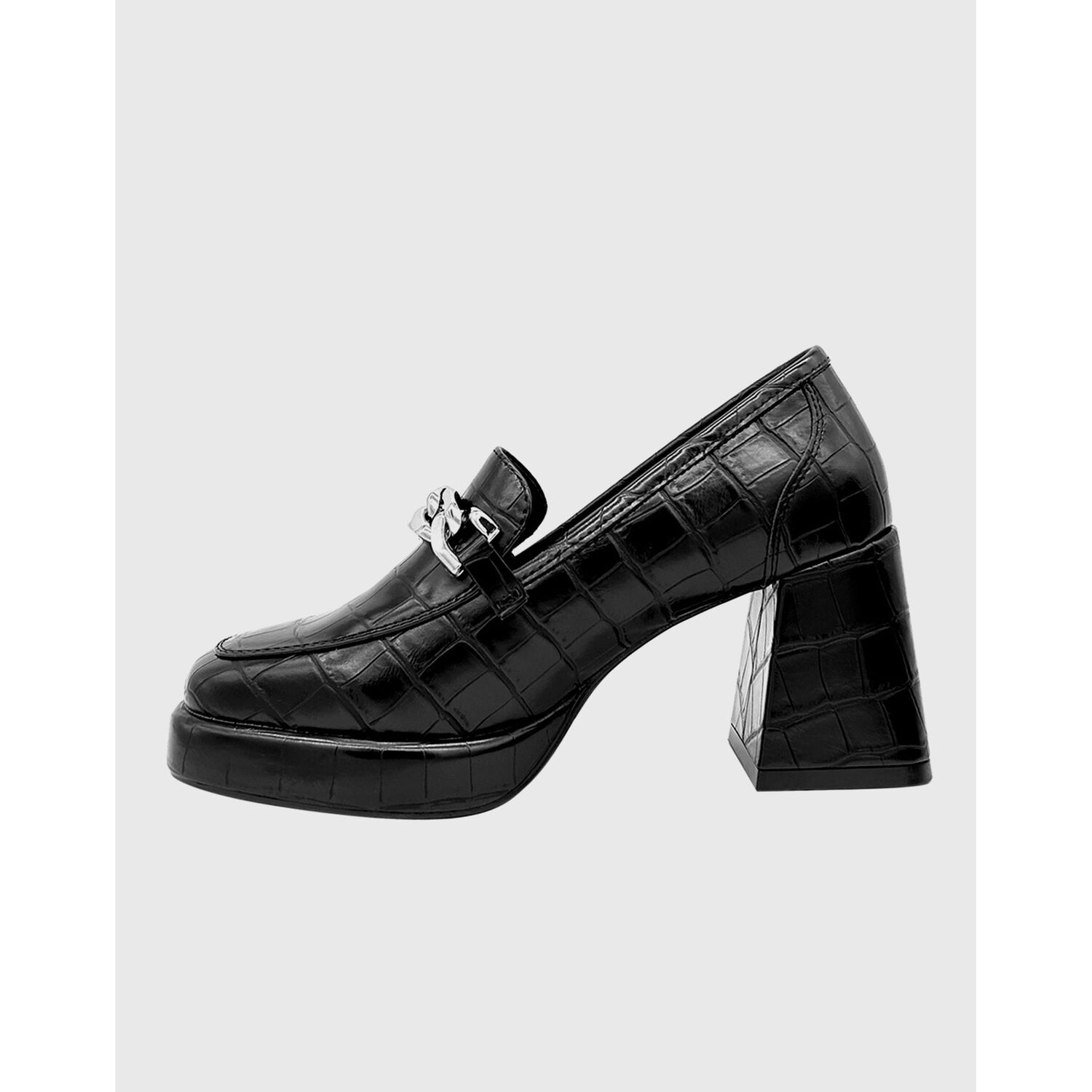 Zapato Para Mujer Con Taco Y Cadena Negro image number 1.0