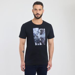 Polera Estampada Manga Corta Cuello Redondo Hombre Az Black