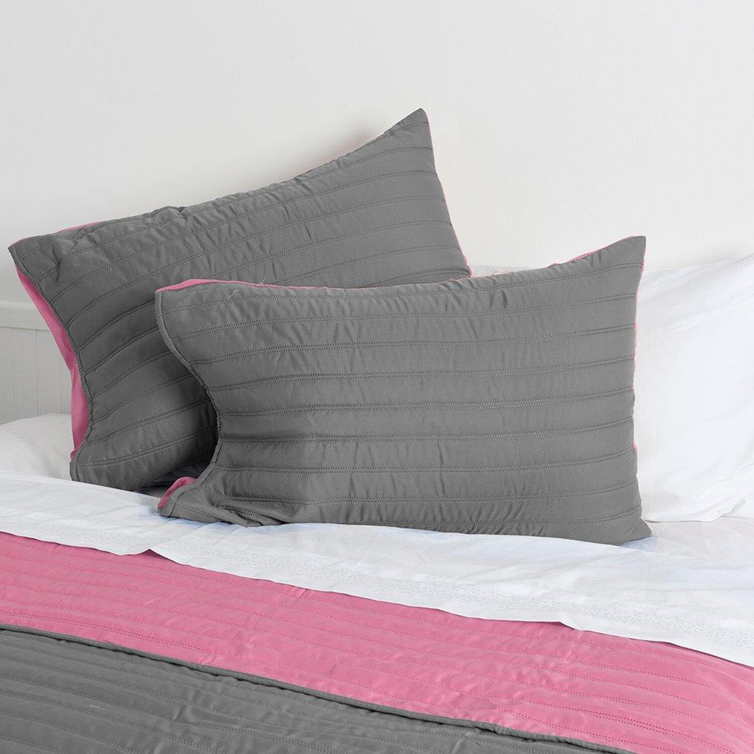 Quilt Toledo Mf King Verde -rosado image number 2.0