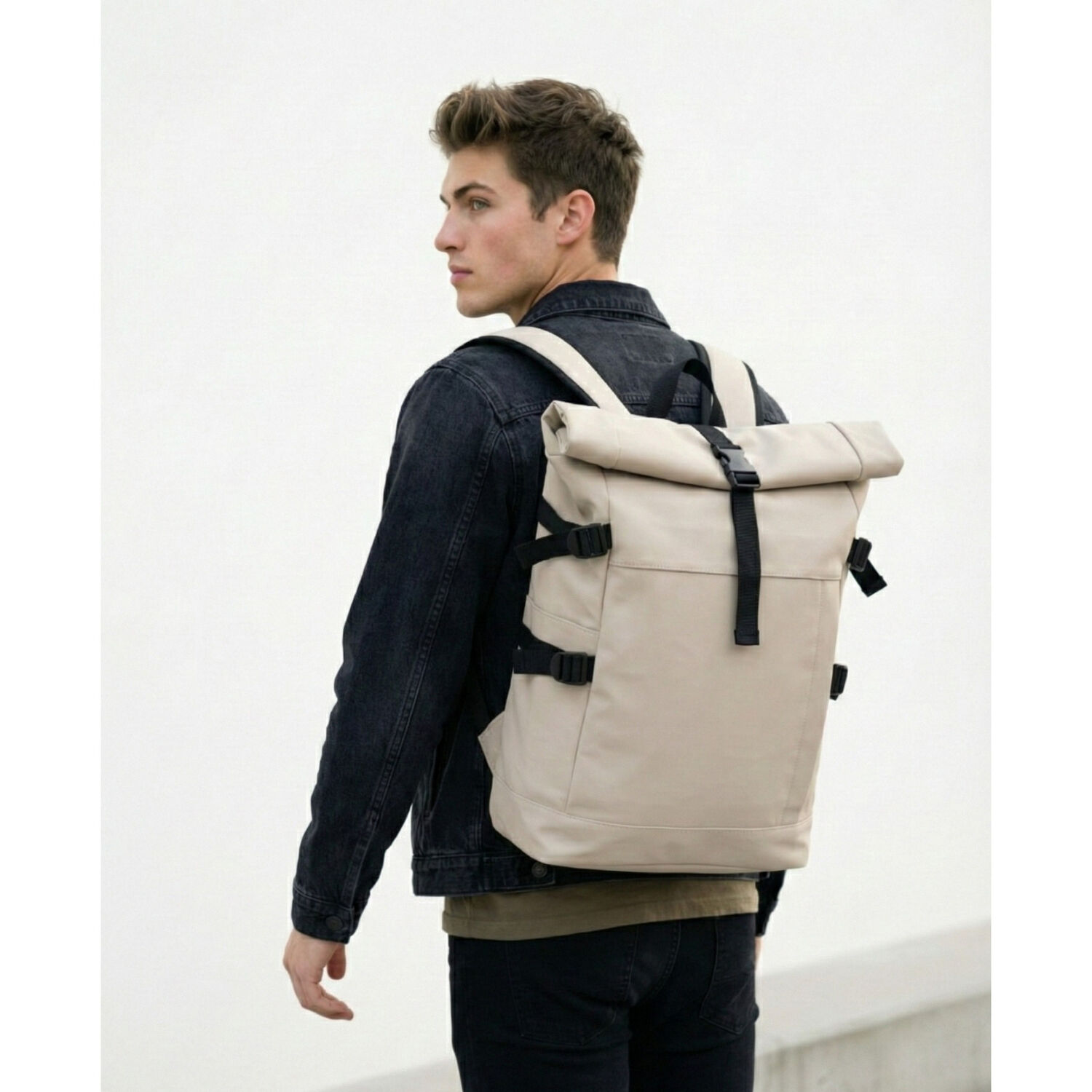 Mochila Urbana Roll Top Impermeable Porta Laptop Apolo image number 2.0