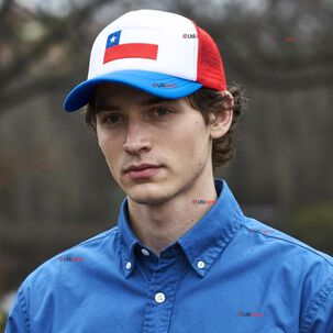 Gorro Jockey Talla &Uacute;nica Ajustable Malla Poli&eacute;ster Estampado Chileno