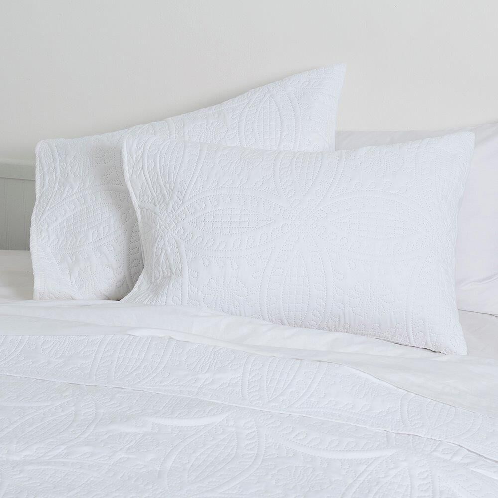 Quilt King Portugal Blanco image number 1.0