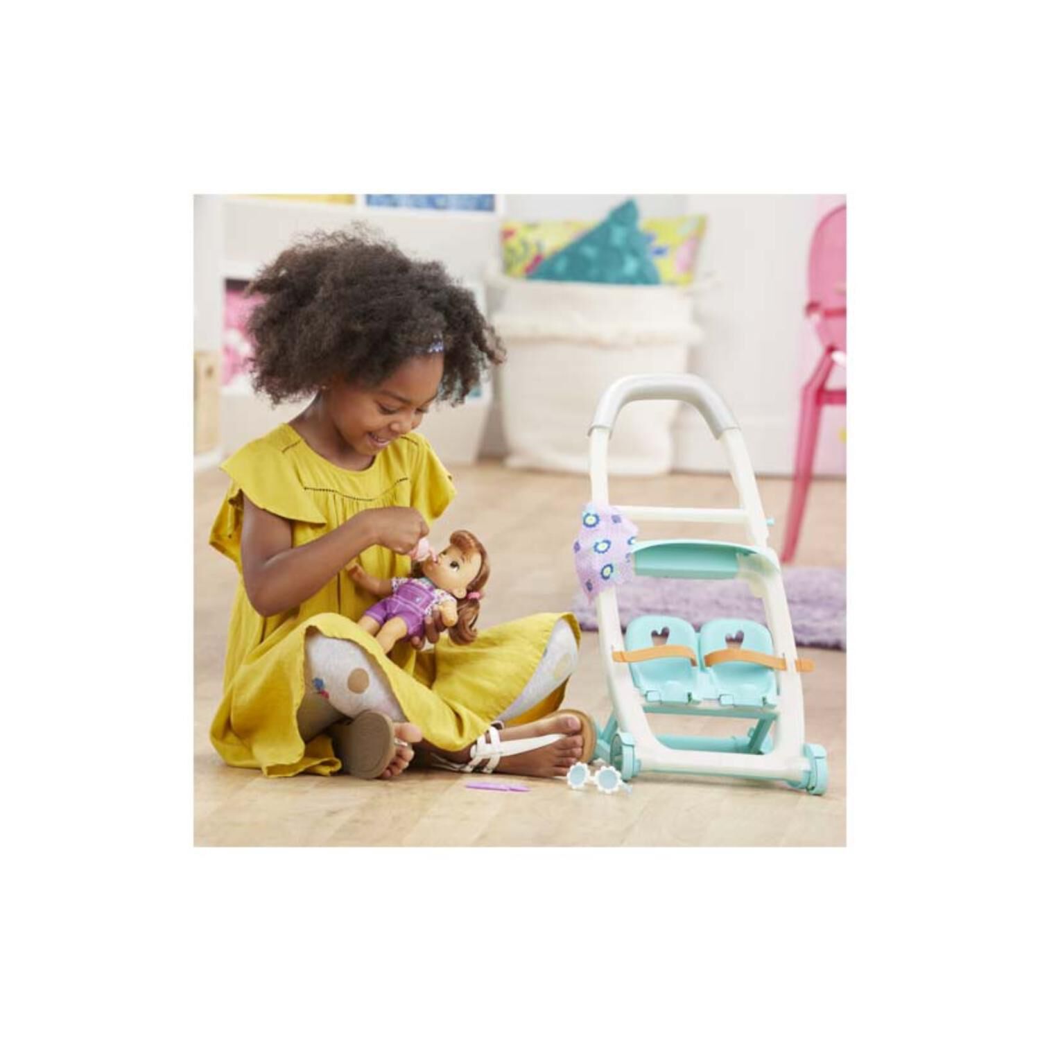 Juguete Mu&ntilde;eca Lucy Casta&ntilde;a Baby Alive Con Coche Y Accesorios image number 2.0