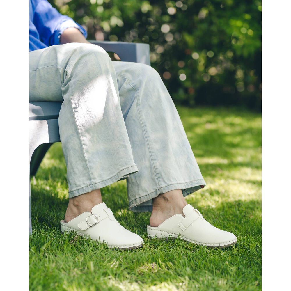 Puntilla Claire Blanco Passer image number 4.0