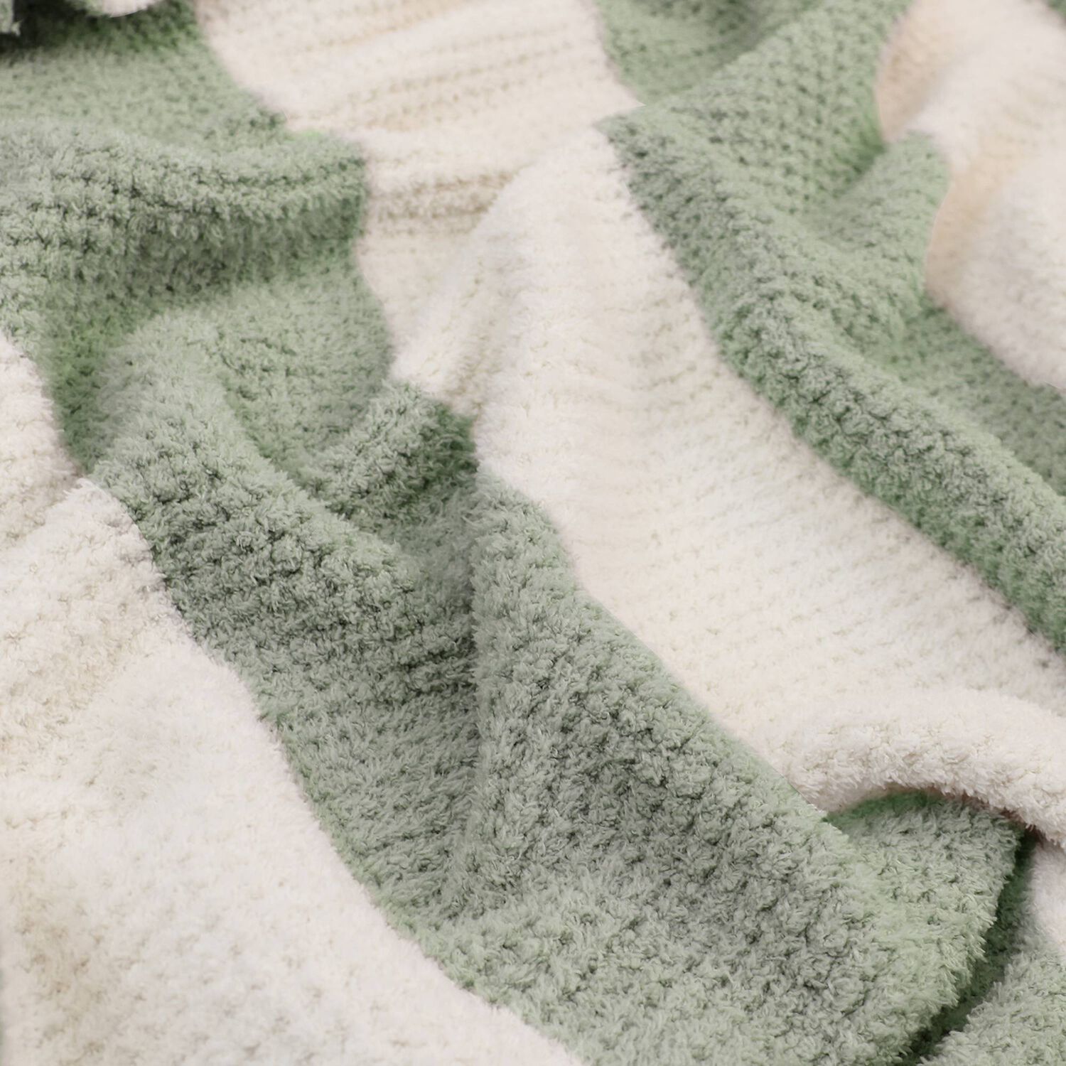 Manta De Franela Nautica 127x152 Waffle Suavidad Superior Verde image number 1.0