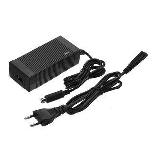 Cargador Scooter El&eacute;ctrico Xiaomi, Segway Y Gen&eacute;ricos