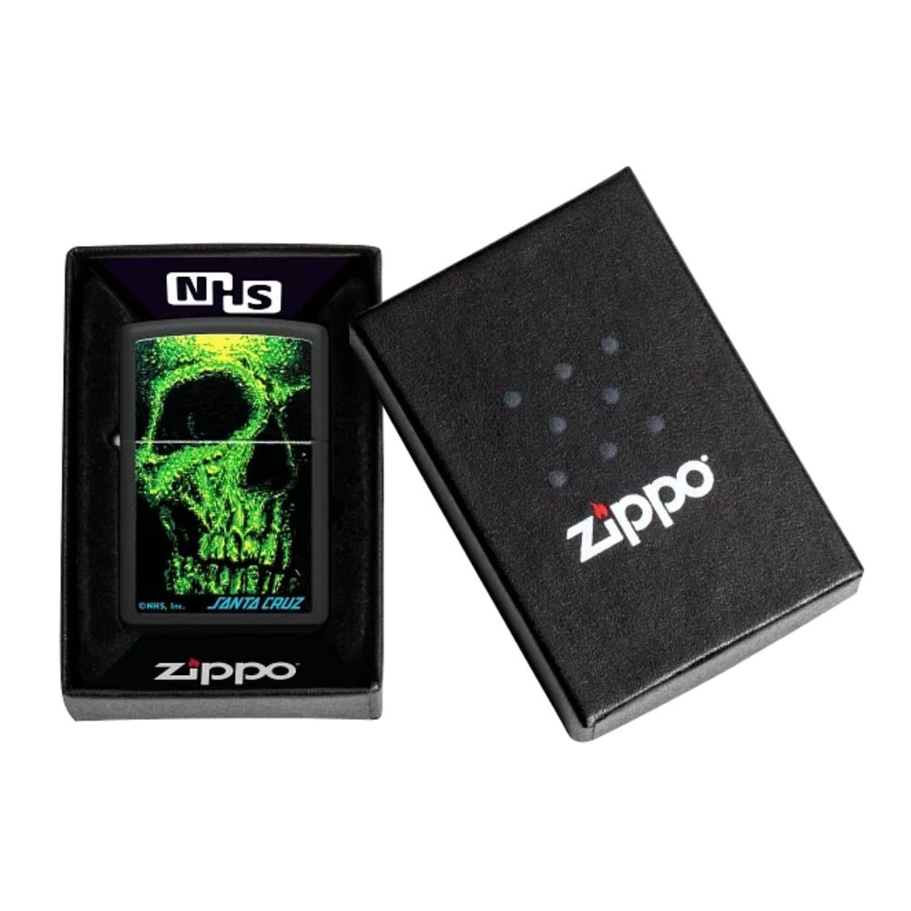 Encendedor Zippo Santa Cruz Skull Verde Negro Zp48743 image number 4.0