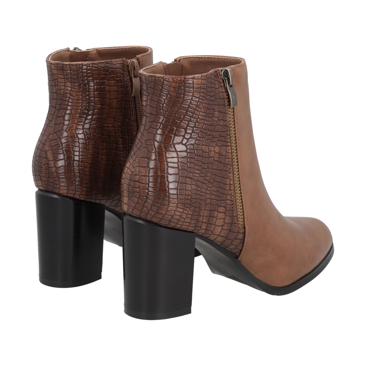 Botin Mujer Marr&oacute;n Taco Medio Lux Police image number 3.0