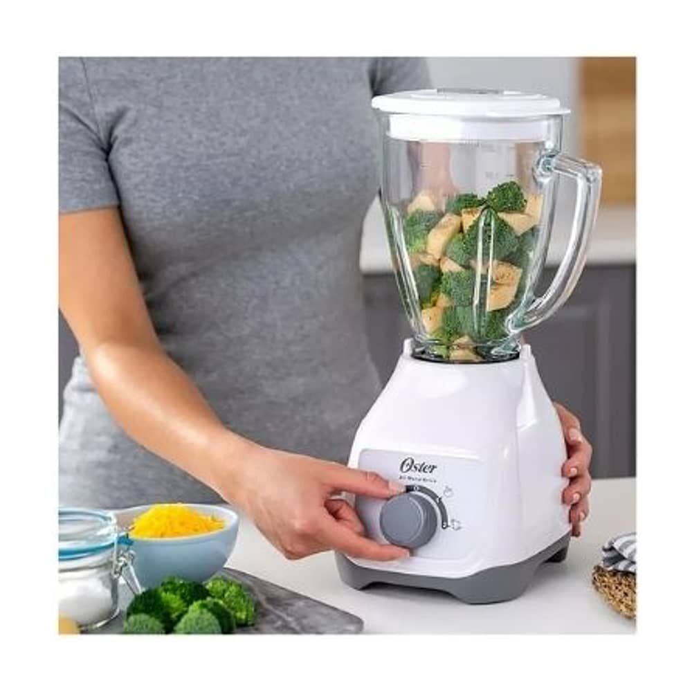 Licuadora Oster Con Vaso De Vidrio Y Control De Perilla Bls Color Blanco image number 2.0
