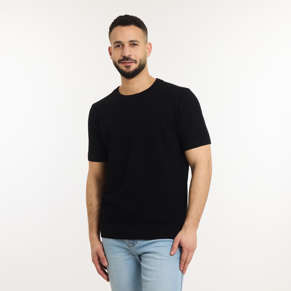 Polera Lisa Regular Manga Corta Cuello Redondo Hombre Az Black image number 0.0