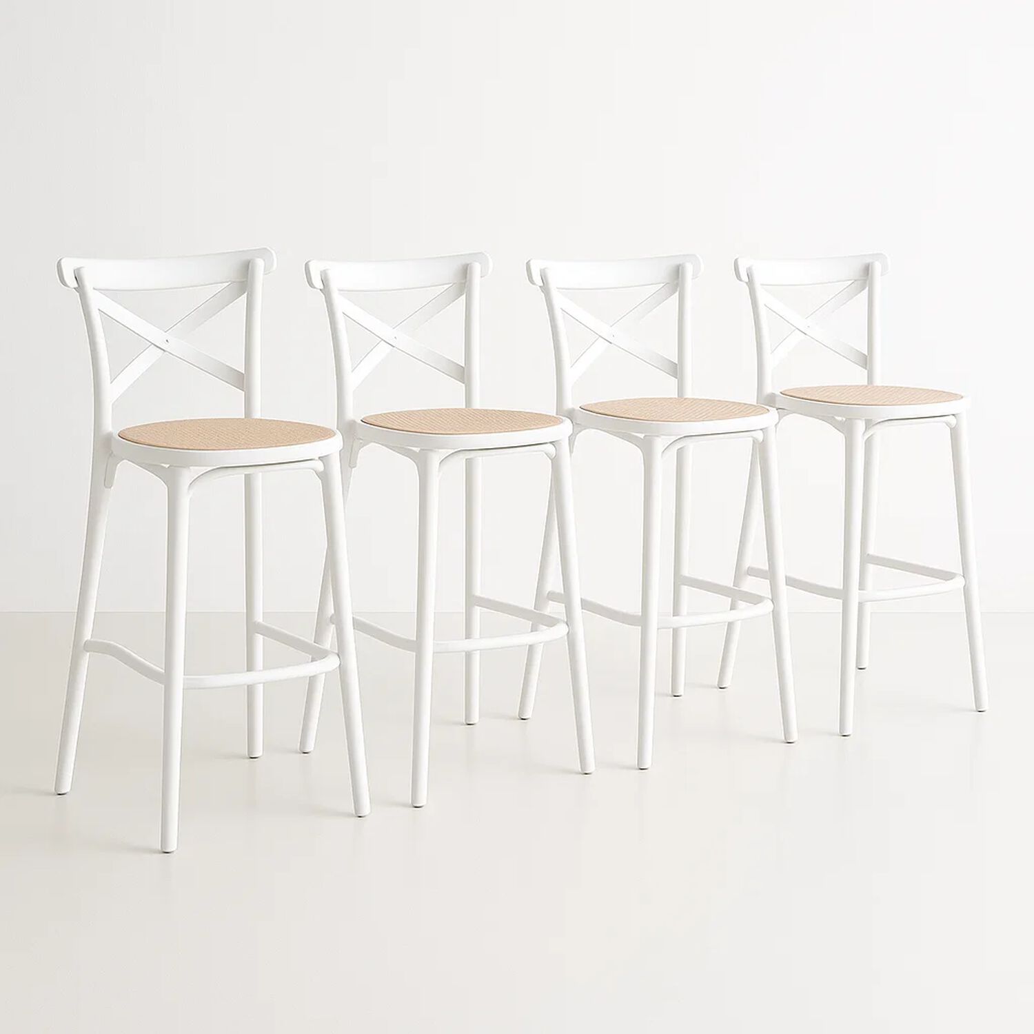 Pack De 4 Taburetes Crossback Danubio - Blanco image number 0.0