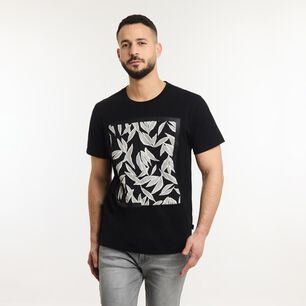 Polera Estampada Manga Corta Cuello Redondo Hombre Az Black