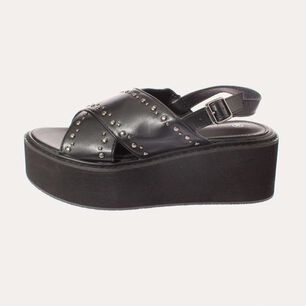 Sandalia Plataforma Negro V&iacute;a Franca Art. 52109b30874black