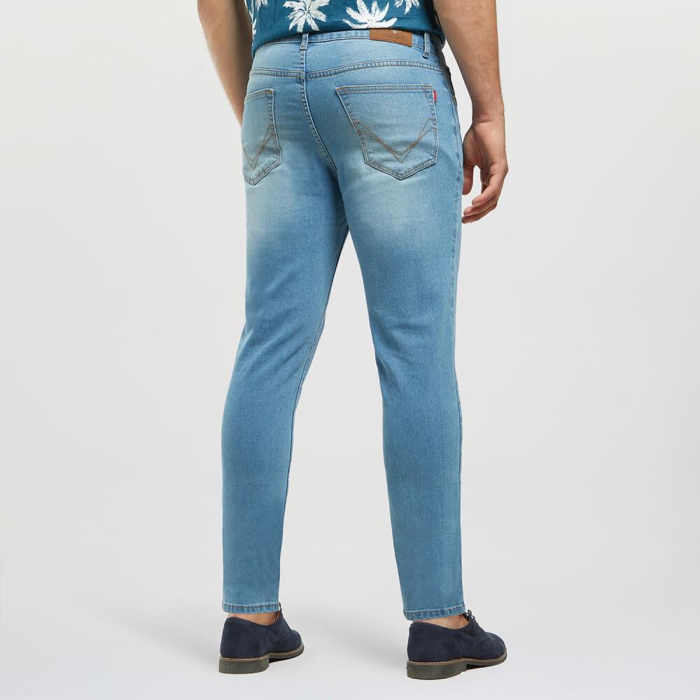 Jeans Regular Tiro Medio Slim Hombre Peroe image number 3.0