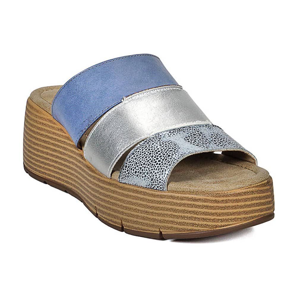 Sandalia Brunella Celeste image number 2.0