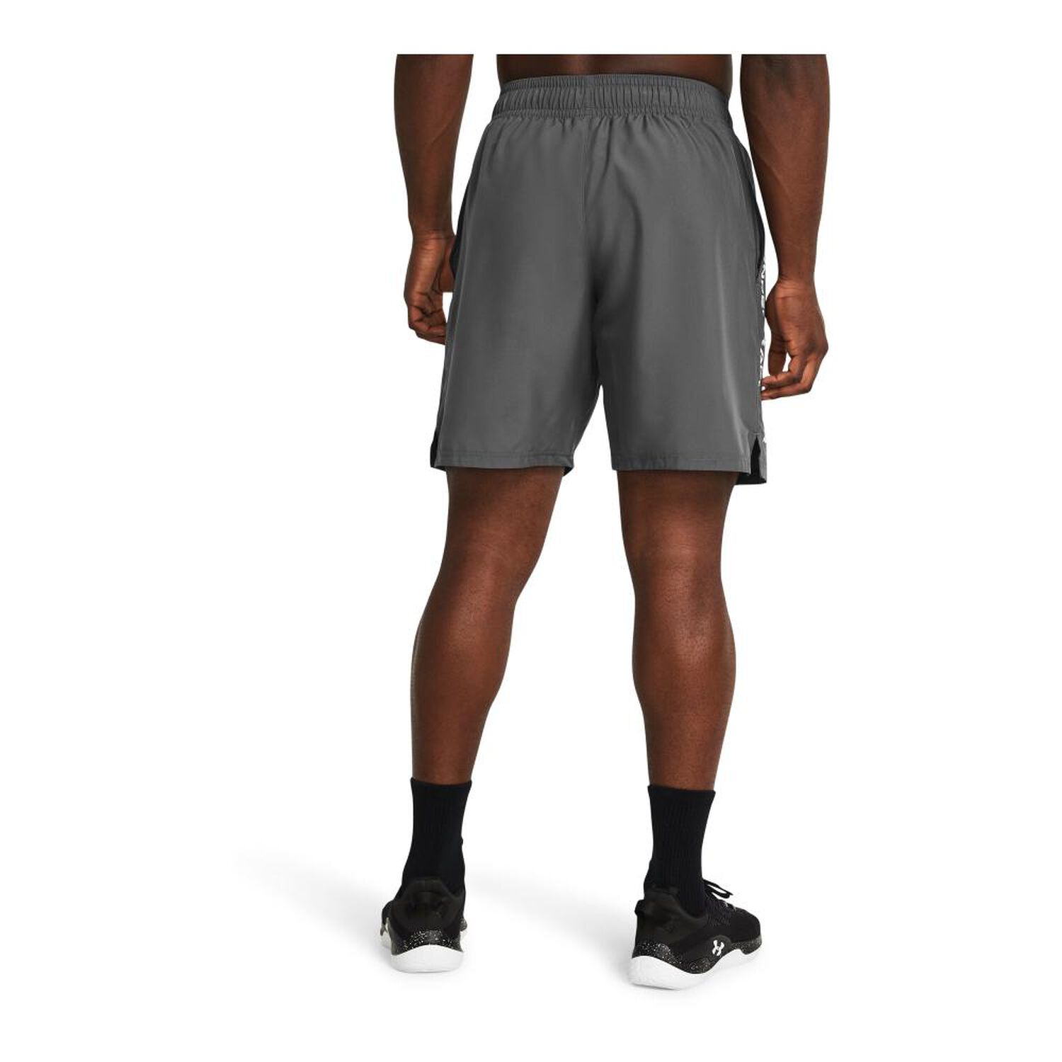 Short Deportivo Hombre Woven Graphic Under Armour image number 2.0