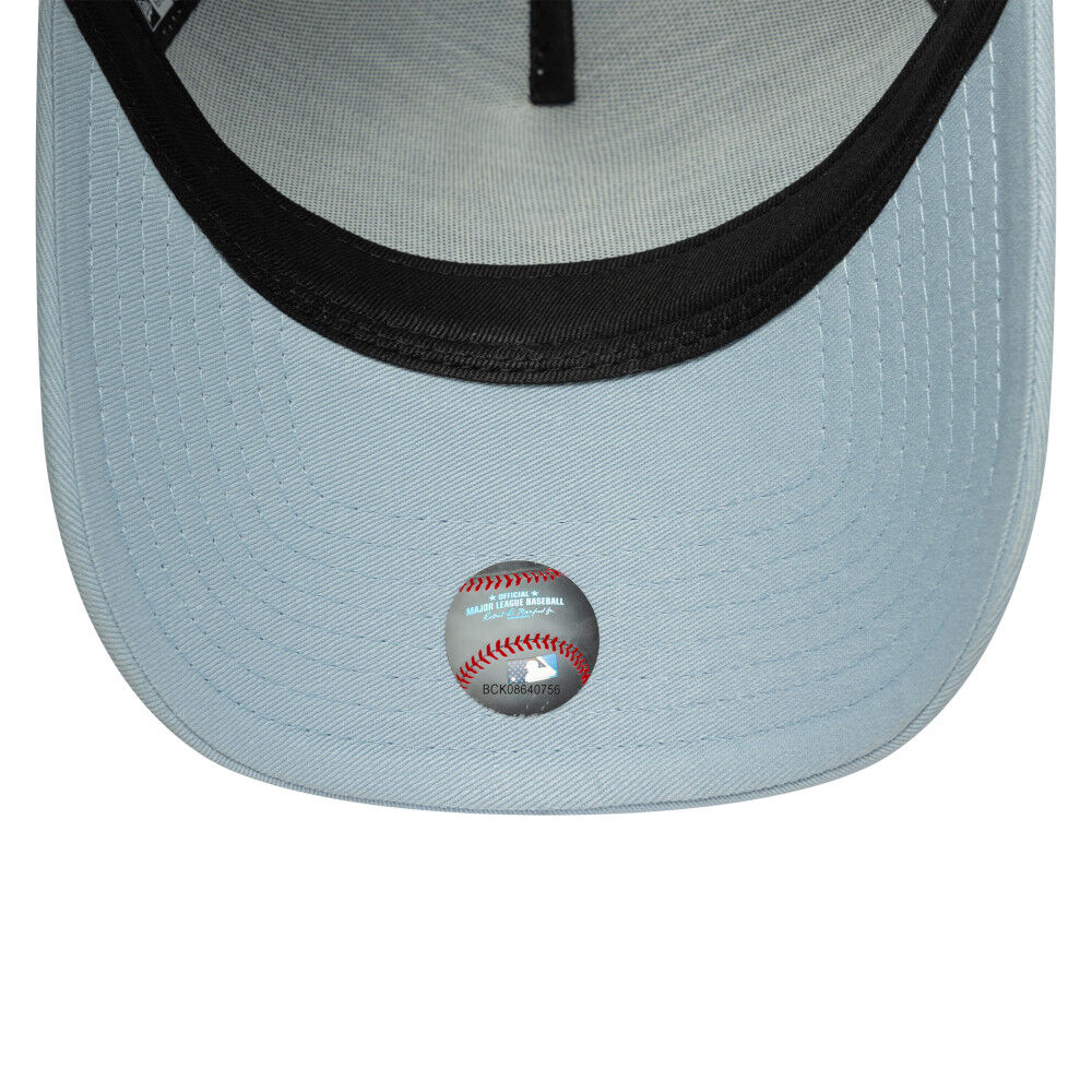 Gorra 9forty New York Yankees League Essential Pastel Blue image number 4.0