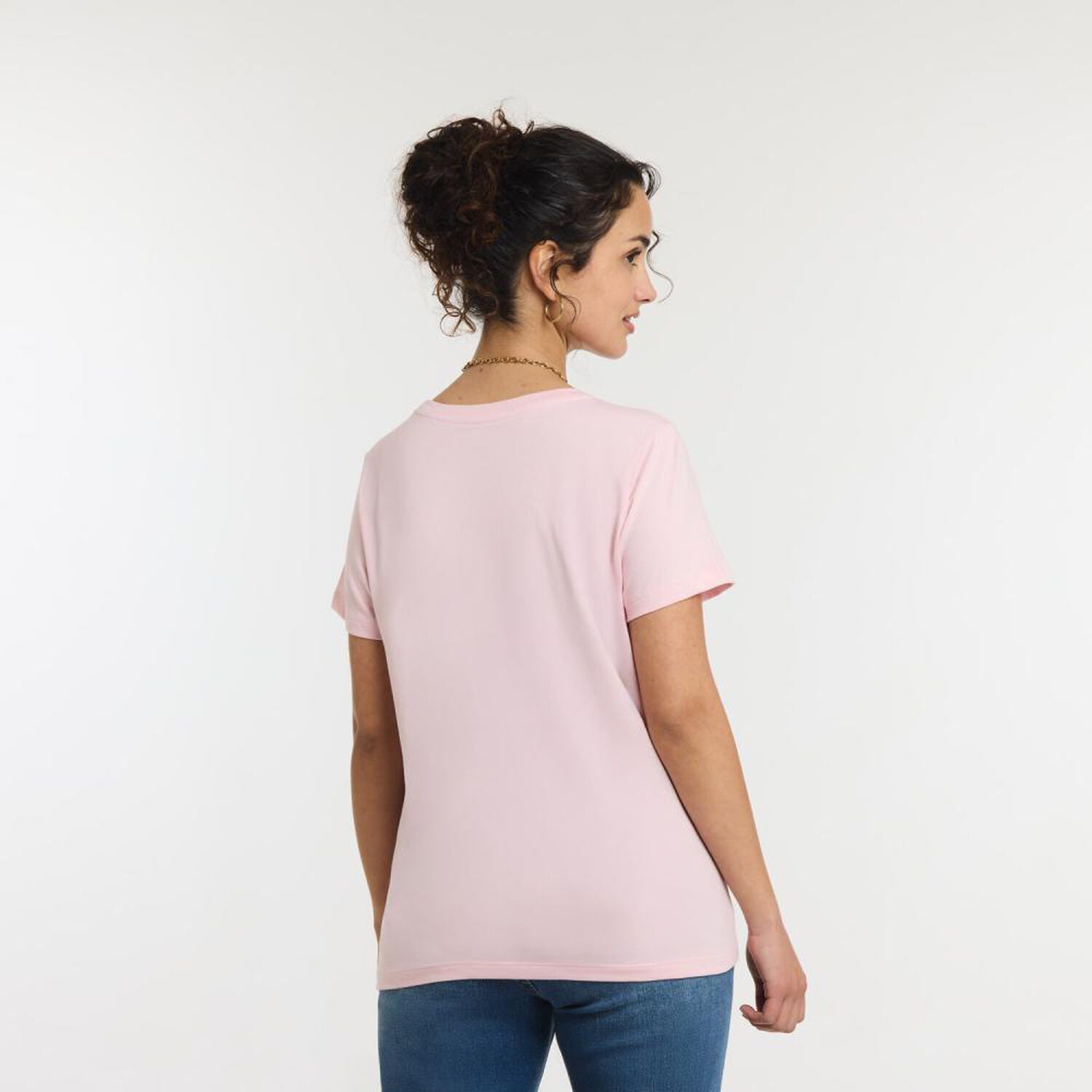 Polera Kuromi Manga Corta Cuello Redondo Mujer Freedom image number 3.0