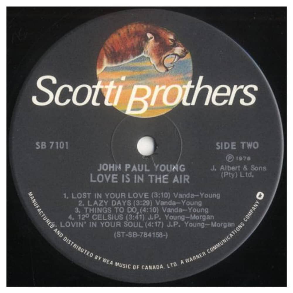 John Paul Young - Love Is In The Air | Vinilo Usado image number 3.0