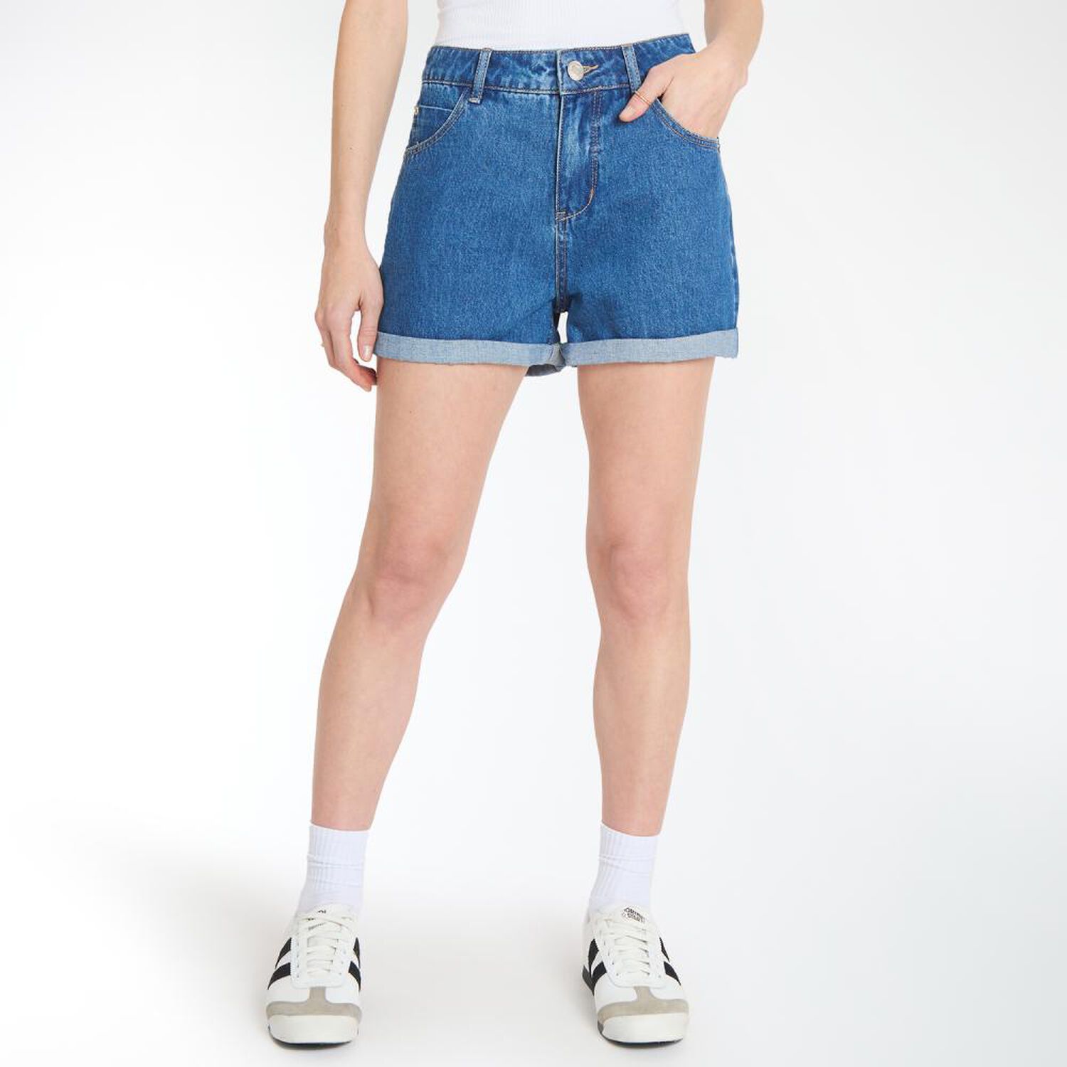 Short Basta Roll Up Tiro Alto Mom Mujer Freedom image number 0.0