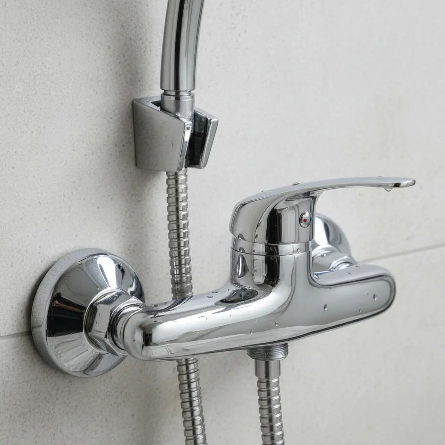Monomando Llave Grifo Para Ducha Modelo Colomba Marca Taumm Color Cromo image number 1.0