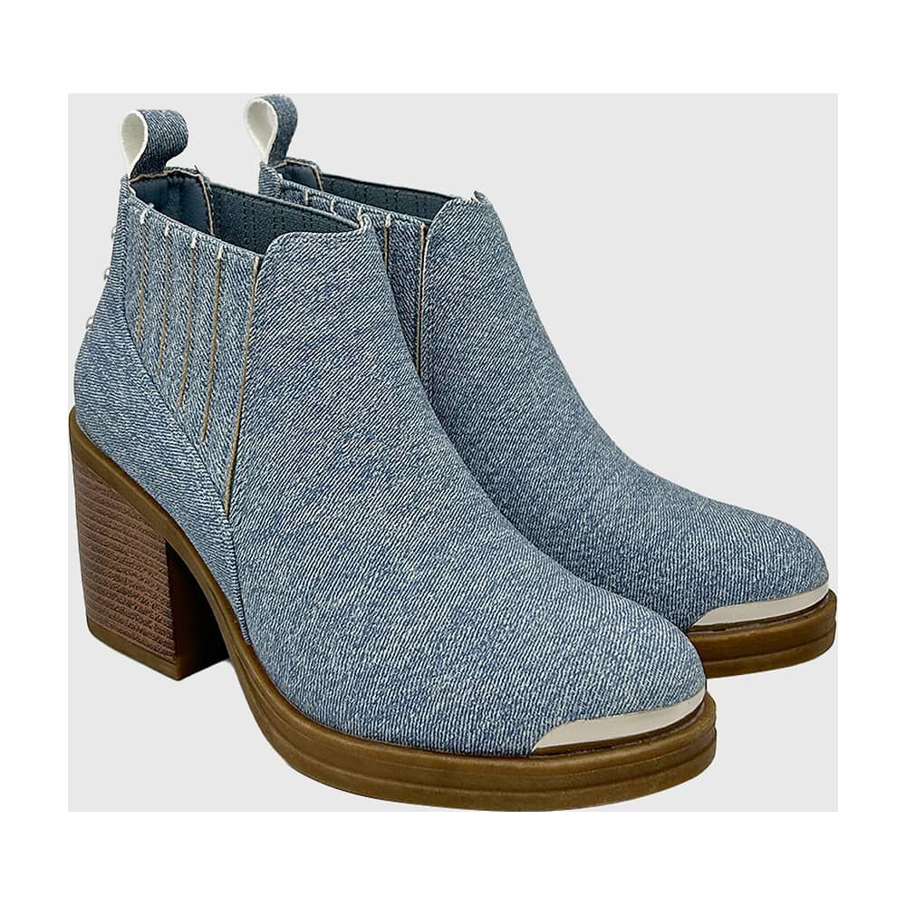 Botin Para Mujer Elasticado Con Taco Azul image number 3.0