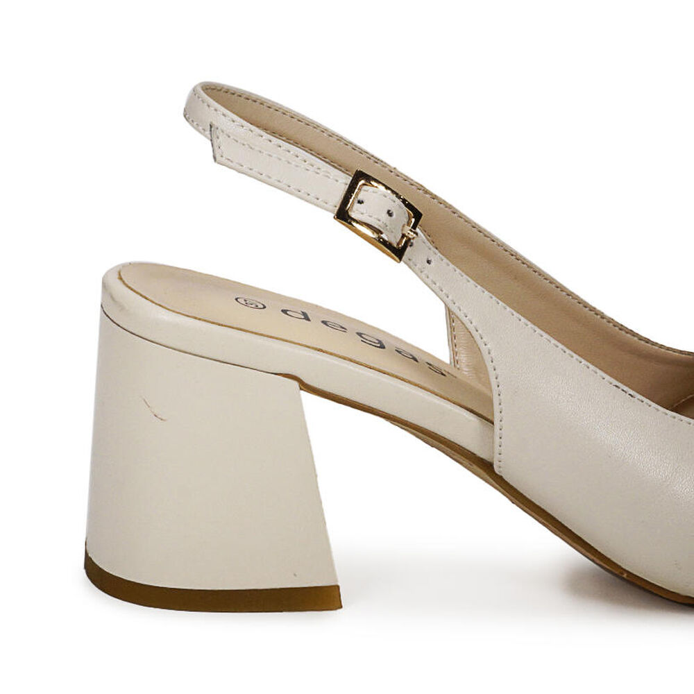 Zapato Cuero Babette Beige image number 5.0