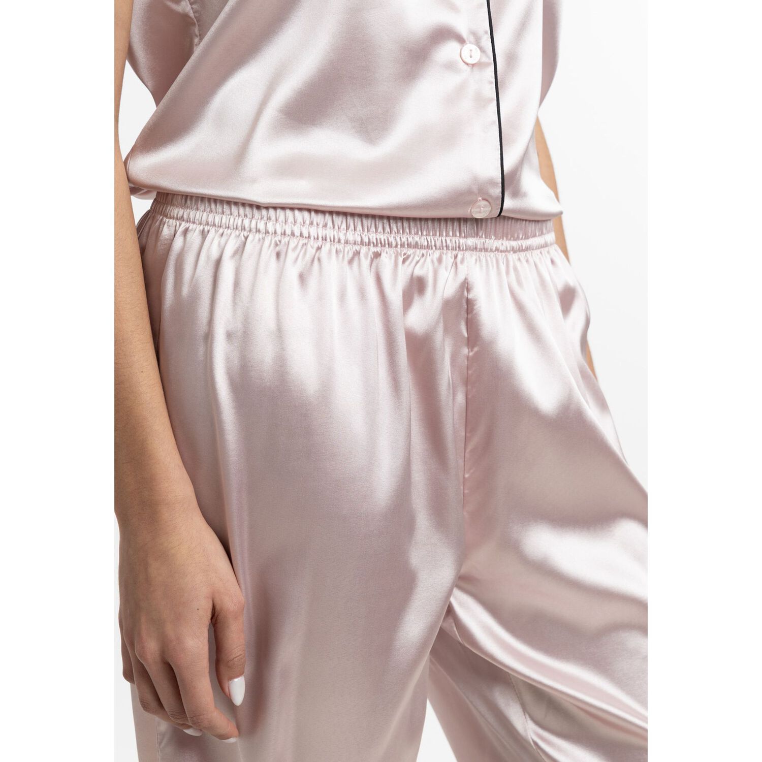 Pijama Largo Abotonado Satin Mujer Kayser 70.1144m-ros image number 3.0