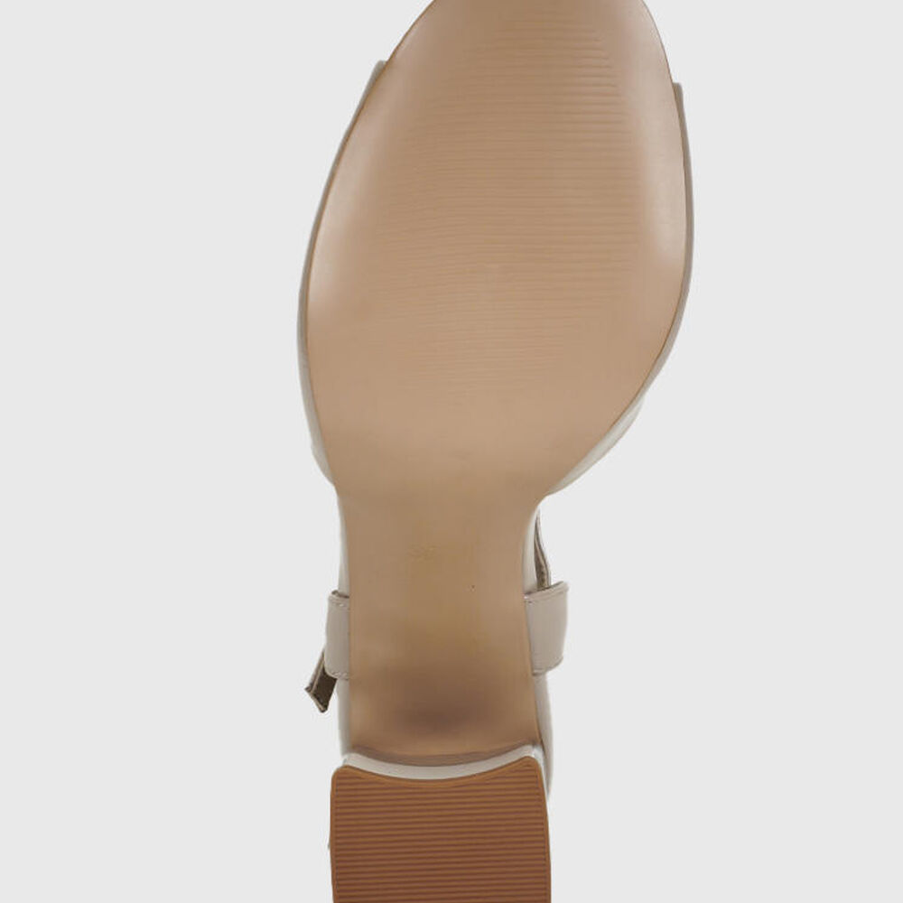 Sandalia Emireth Beige image number 5.0