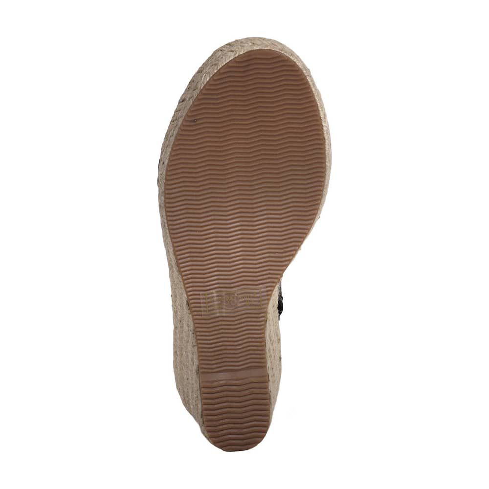 Sandalia Dianela Negro image number 5.0