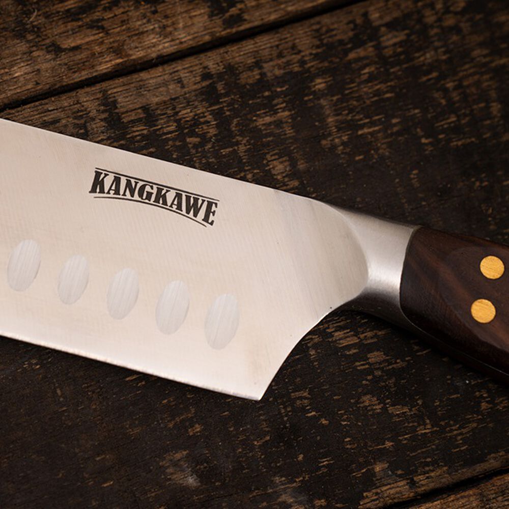 Cuchillo 7" Santoku Pirihueico Con Funda 100% Cuero Café image number 3.0