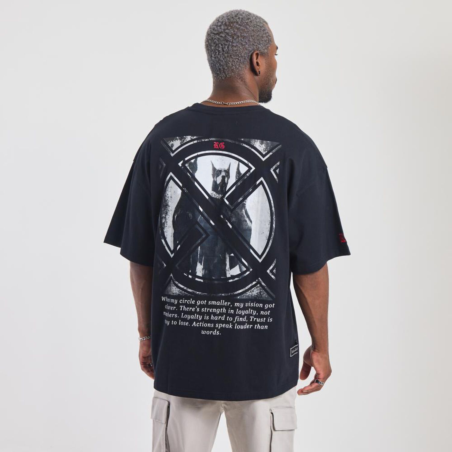 Polera Estampada Oversize Manga Corta Cuello Redondo Hombre Rolly Go image number 3.0