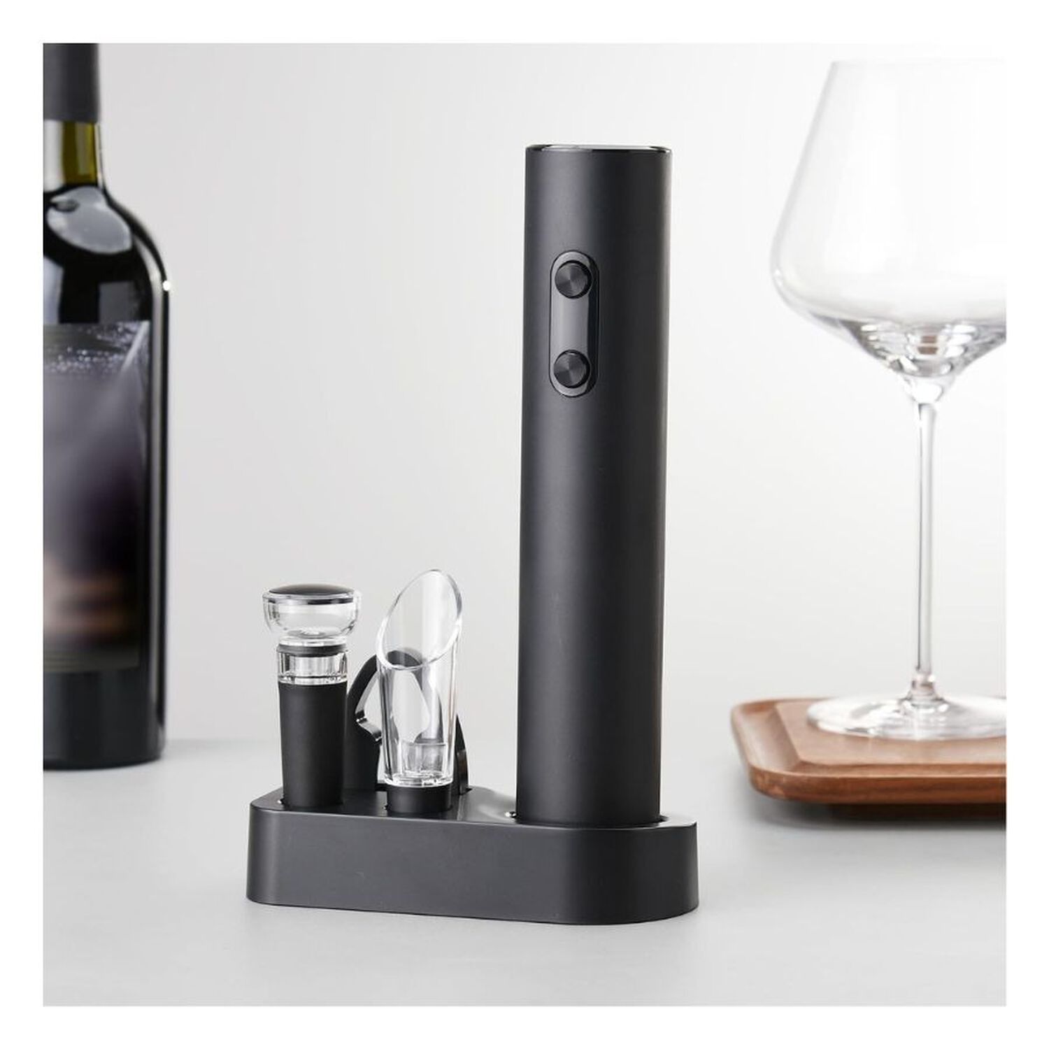 Set Saca Corchos Destapador De Vinos A Pilas image number 2.0