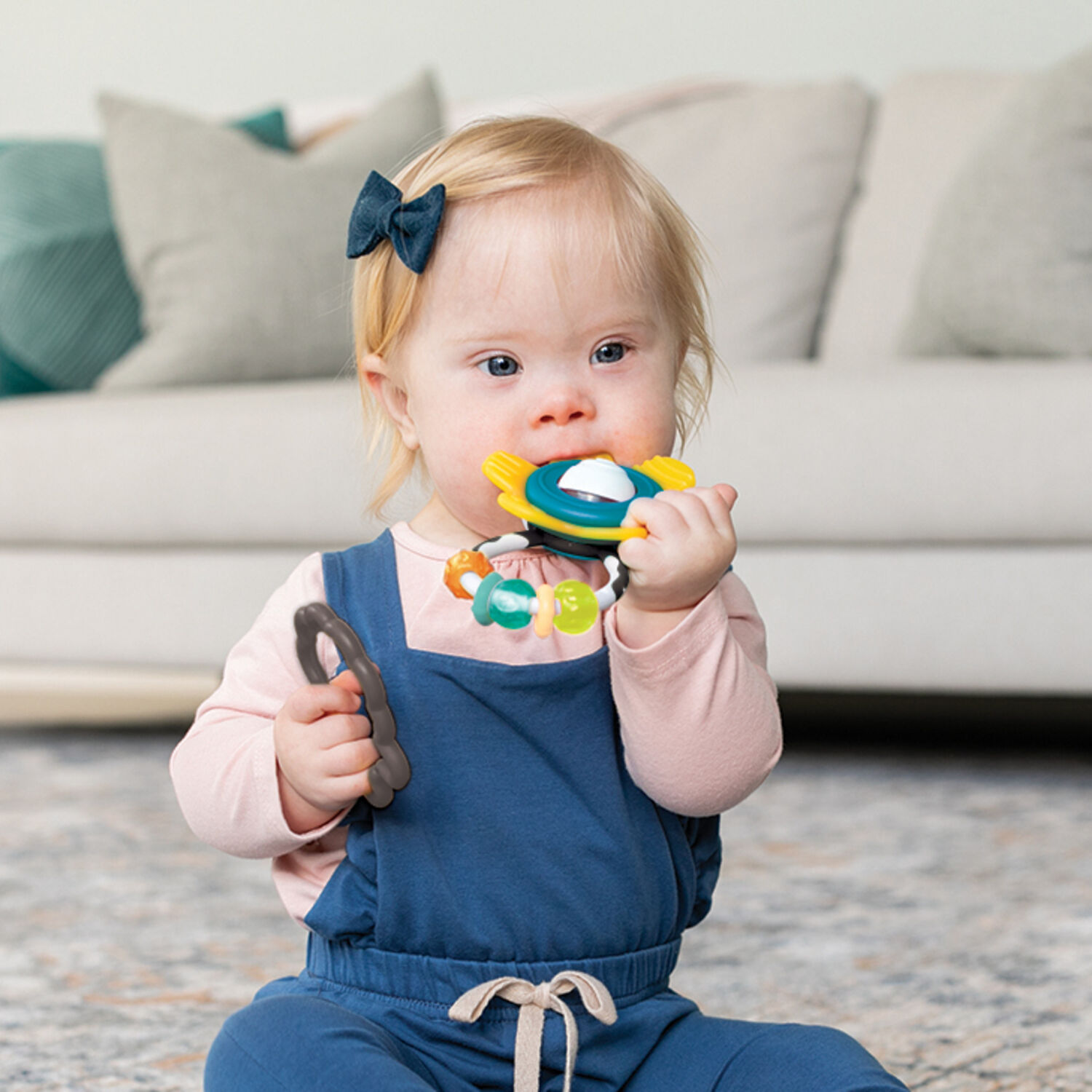 Teether&rattles Baby Gif image number 2.0