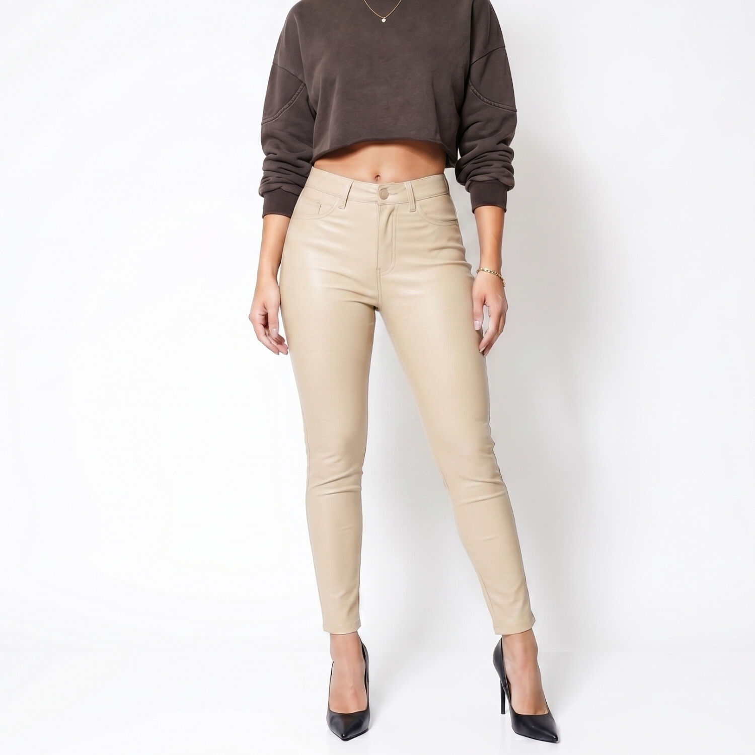 Pantalon Ecocuero Pu Tiro Alto Mujer image number 0.0