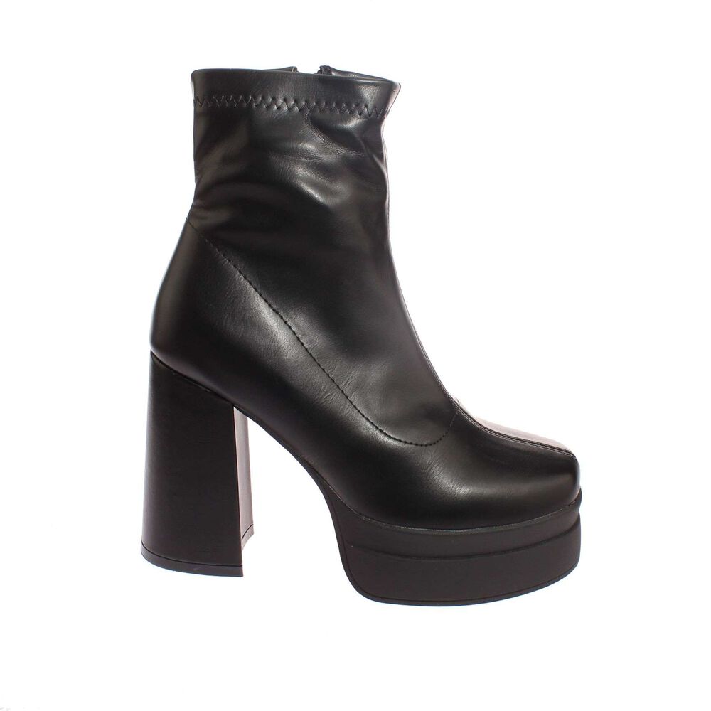 Bota Negro Vía Franca Art. 5xzn5602ablack image number 1.0