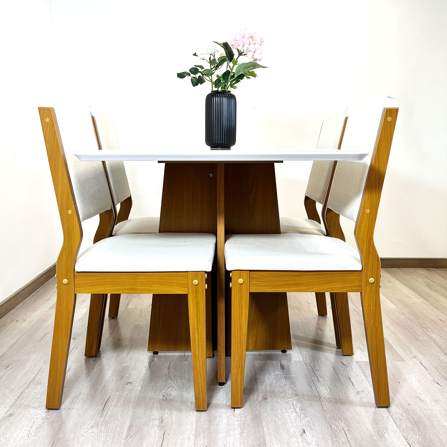 Juego De Comedor Encanto 120x80 Cm Vidrio 4 Sillas Beige image number 1.0
