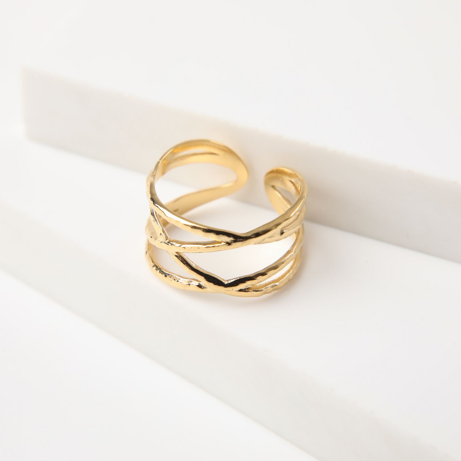 Anillo 19v69 Dorado Mujer Str336 image number 2.0