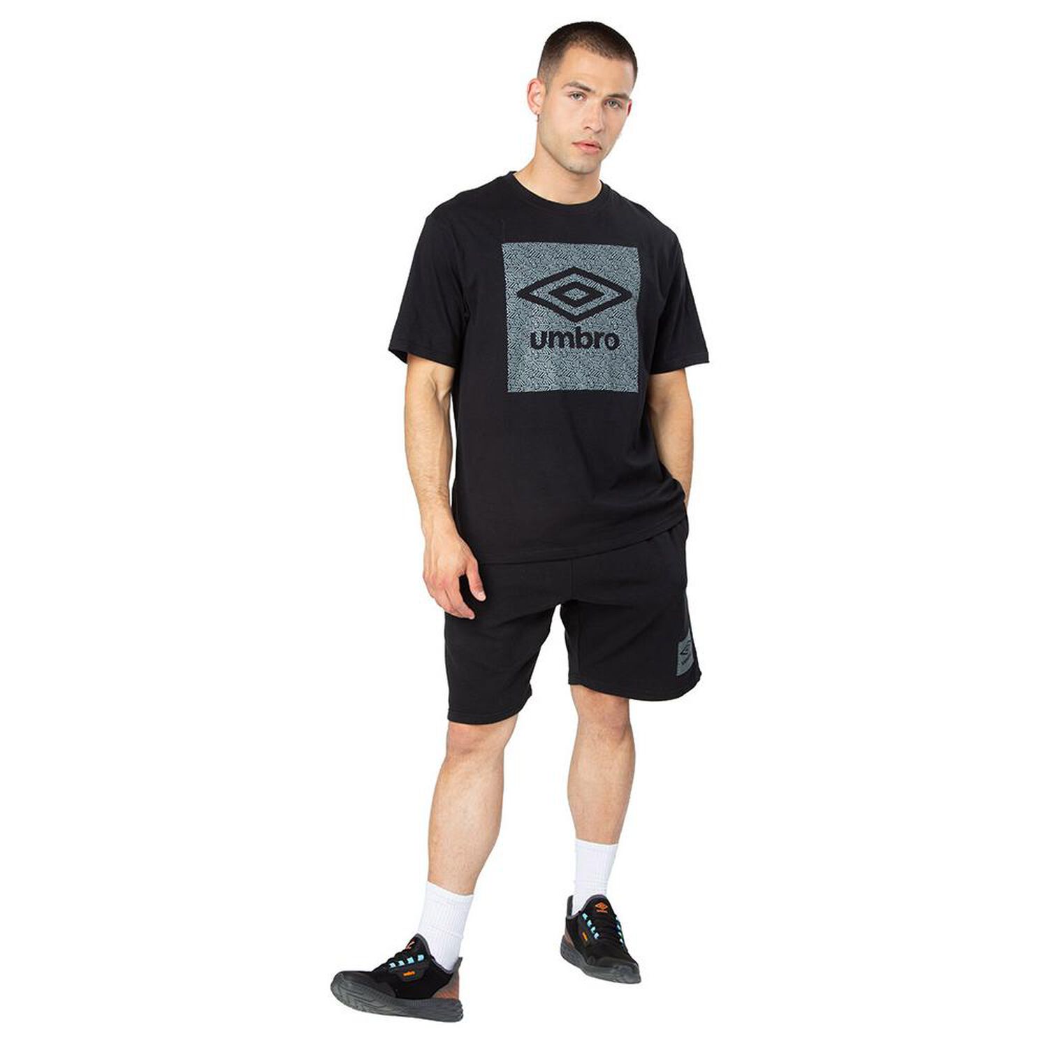 Polera Deportiva Hombre Umbro Essentials Big Logo Square image number 2.0