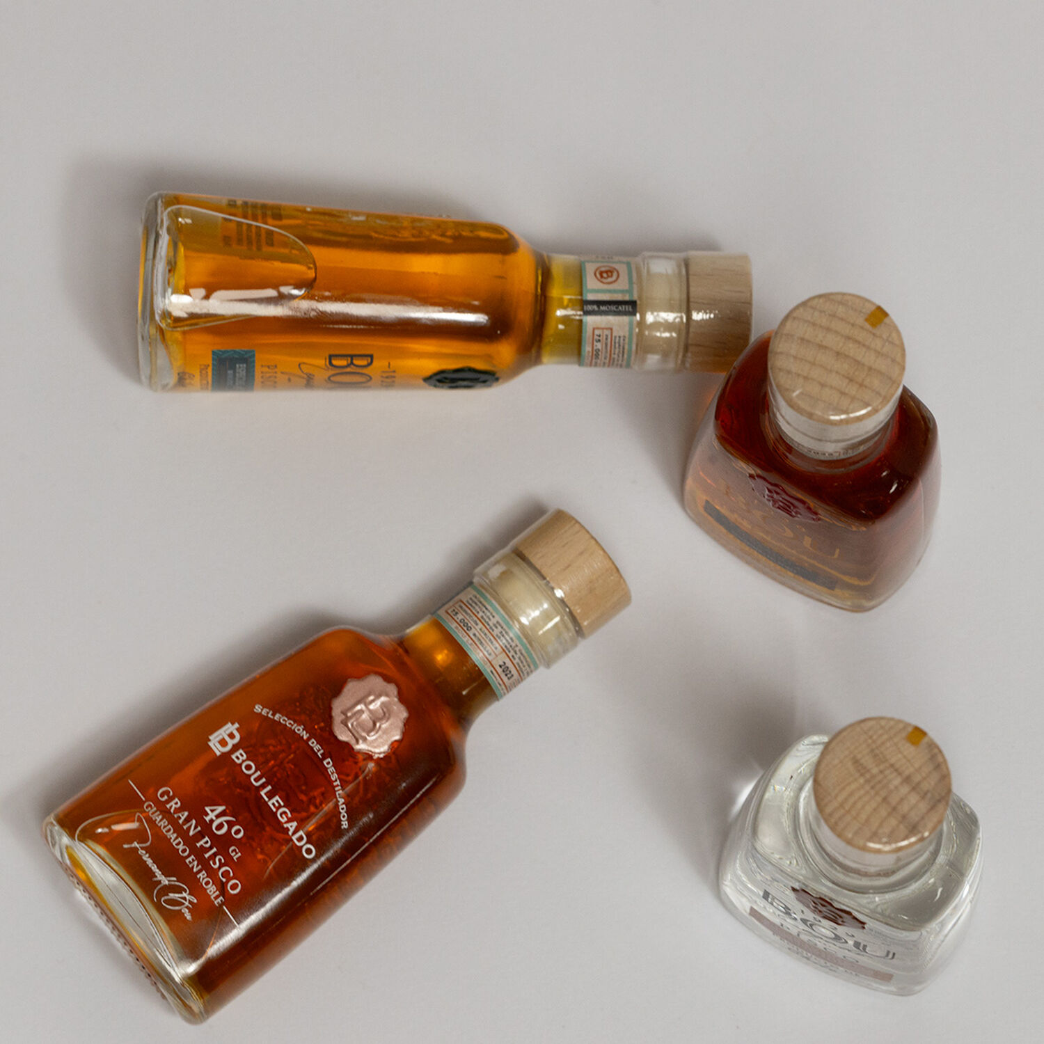 Pack Gran Selecci&oacute;n Miniaturas Pisco Bou Legado X 4 - 50 Ml image number 2.0