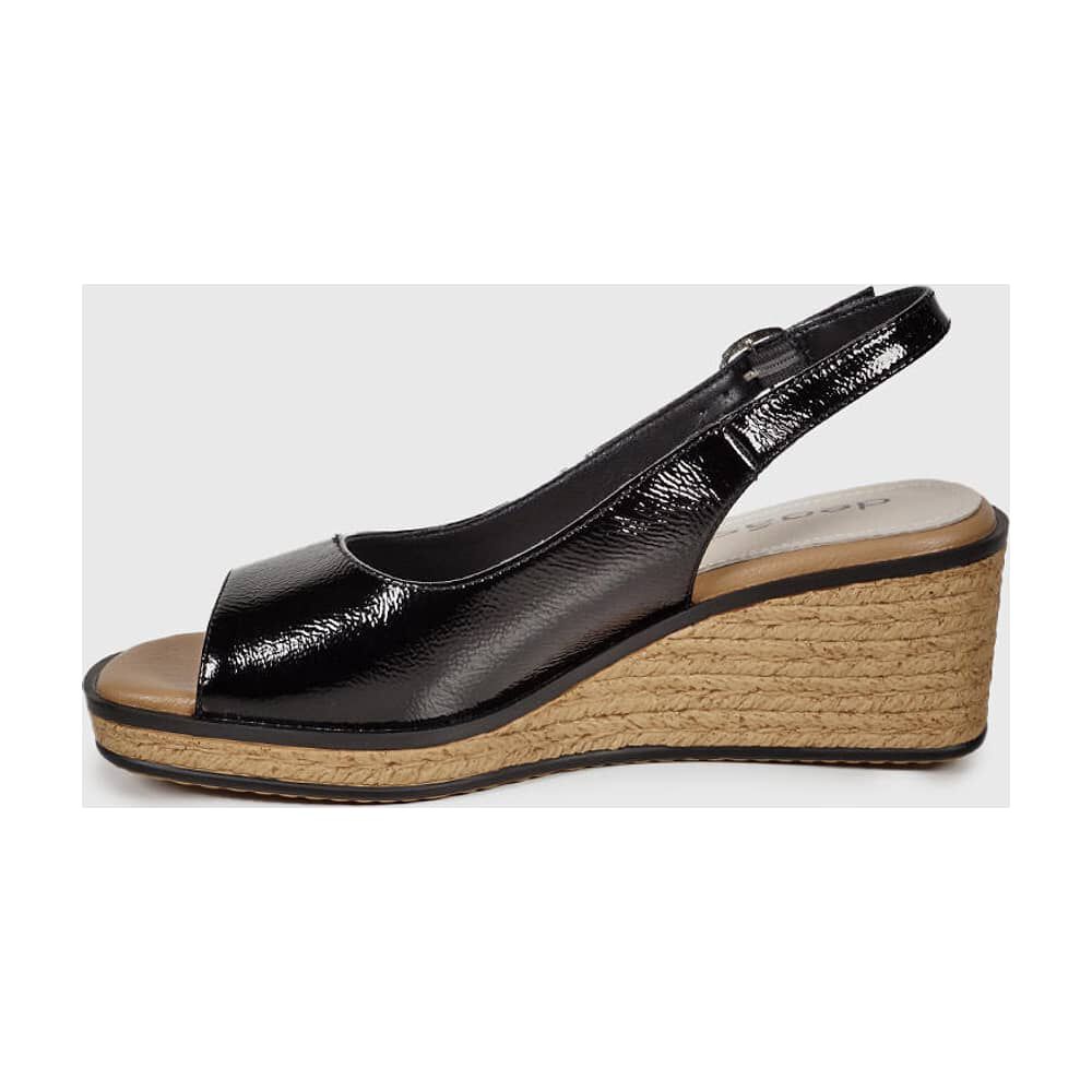Sandalia Cuero Soraya Negro image number 3.0