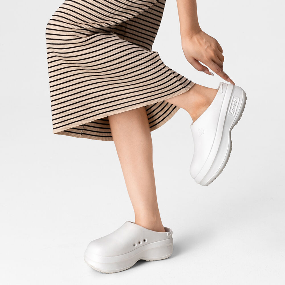 Zueco Casual Confort Plataforma Mujer Weide Gh150 image number 6.0