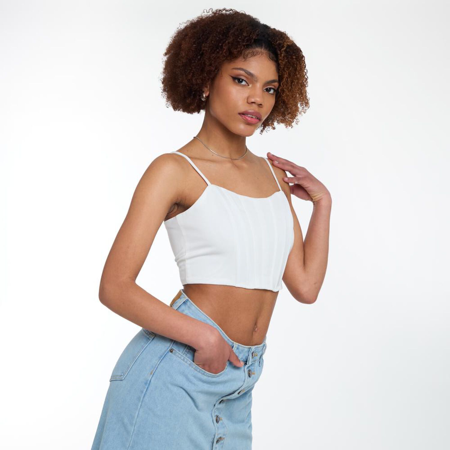 Polera Crop Tirantes Con Deslizadores Mujer Rolly Go image number 2.0