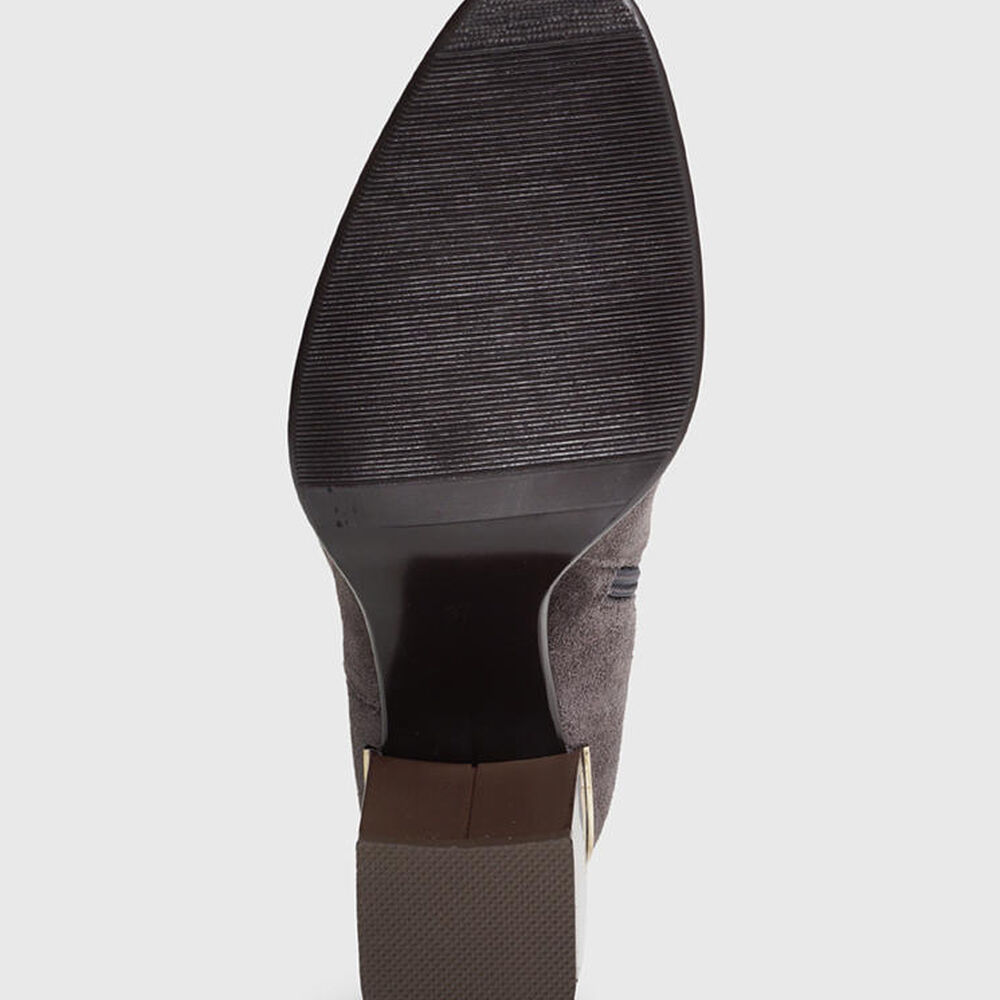 Bota Cuero Lyon Taupe image number 5.0