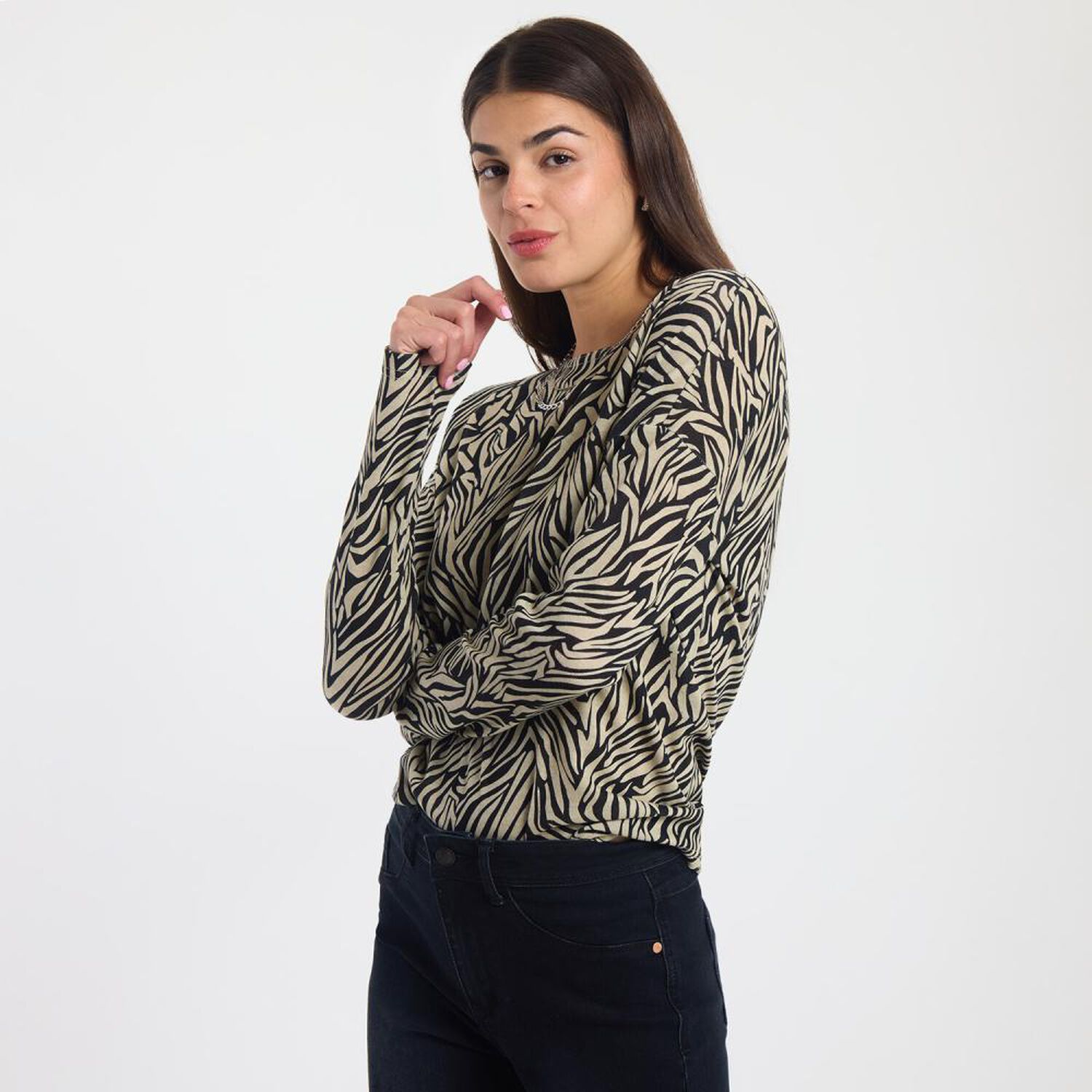 Sweater Tejido B&aacute;sico Delgado Manga Larga Cuello Redondo Mujer Rolly Go image number 2.0