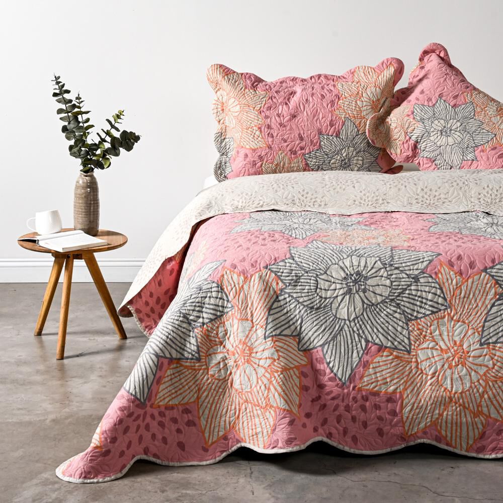 Quilt American Family By Cannon Sirisen / 2 Plazas image number 0.0