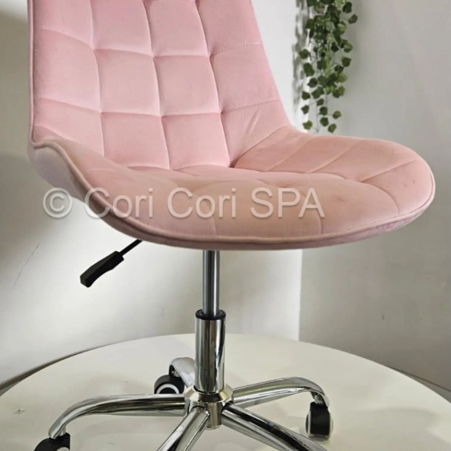 Silla Capitonne Top De Escritorio Rosa image number 0.0