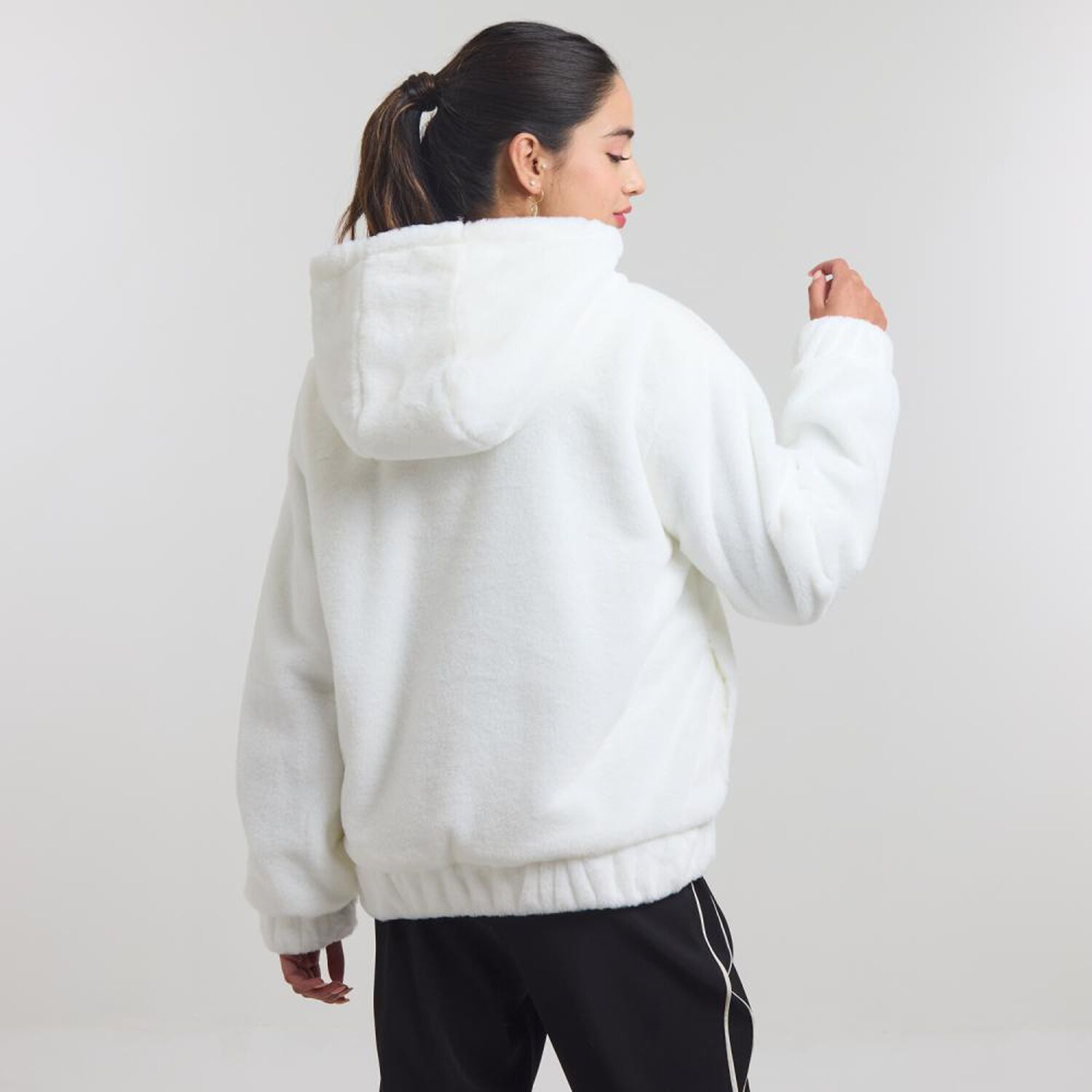 Chaqueta Regular Sherpa Cuello Redondo Con Capucha Mujer Freedom image number 3.0