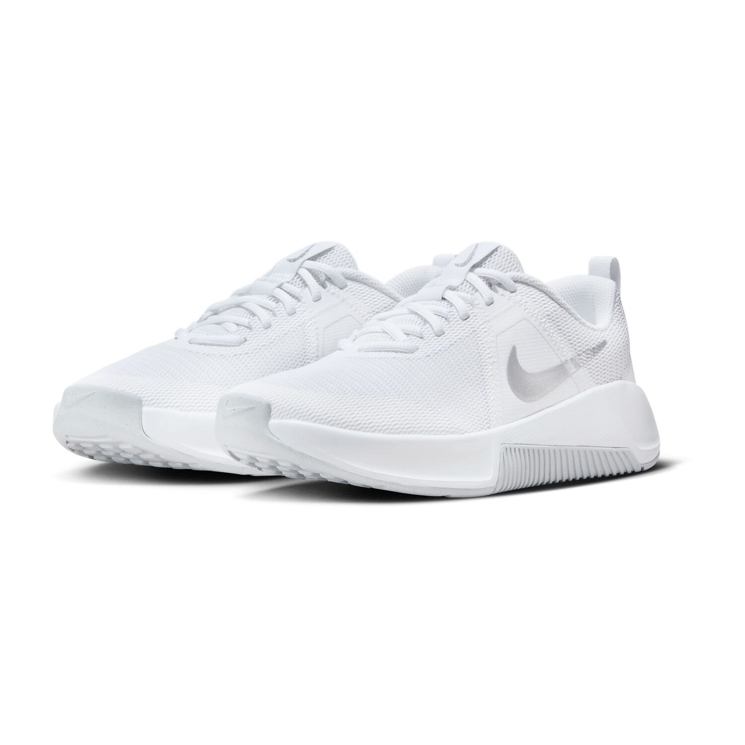 Zapatilla Nike Mc Trainer 3 Mujer Blanco image number 2.0