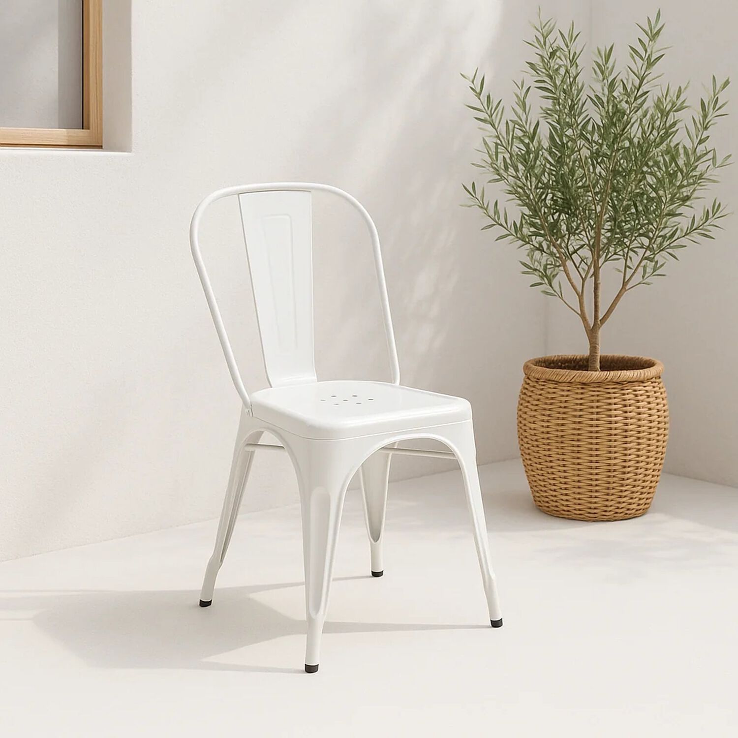 Silla Tolix De Comedor O Terraza Exterior - Blanca image number 1.0